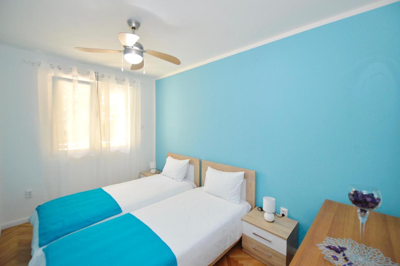 Unico Apartman Kotor Buitenkant foto