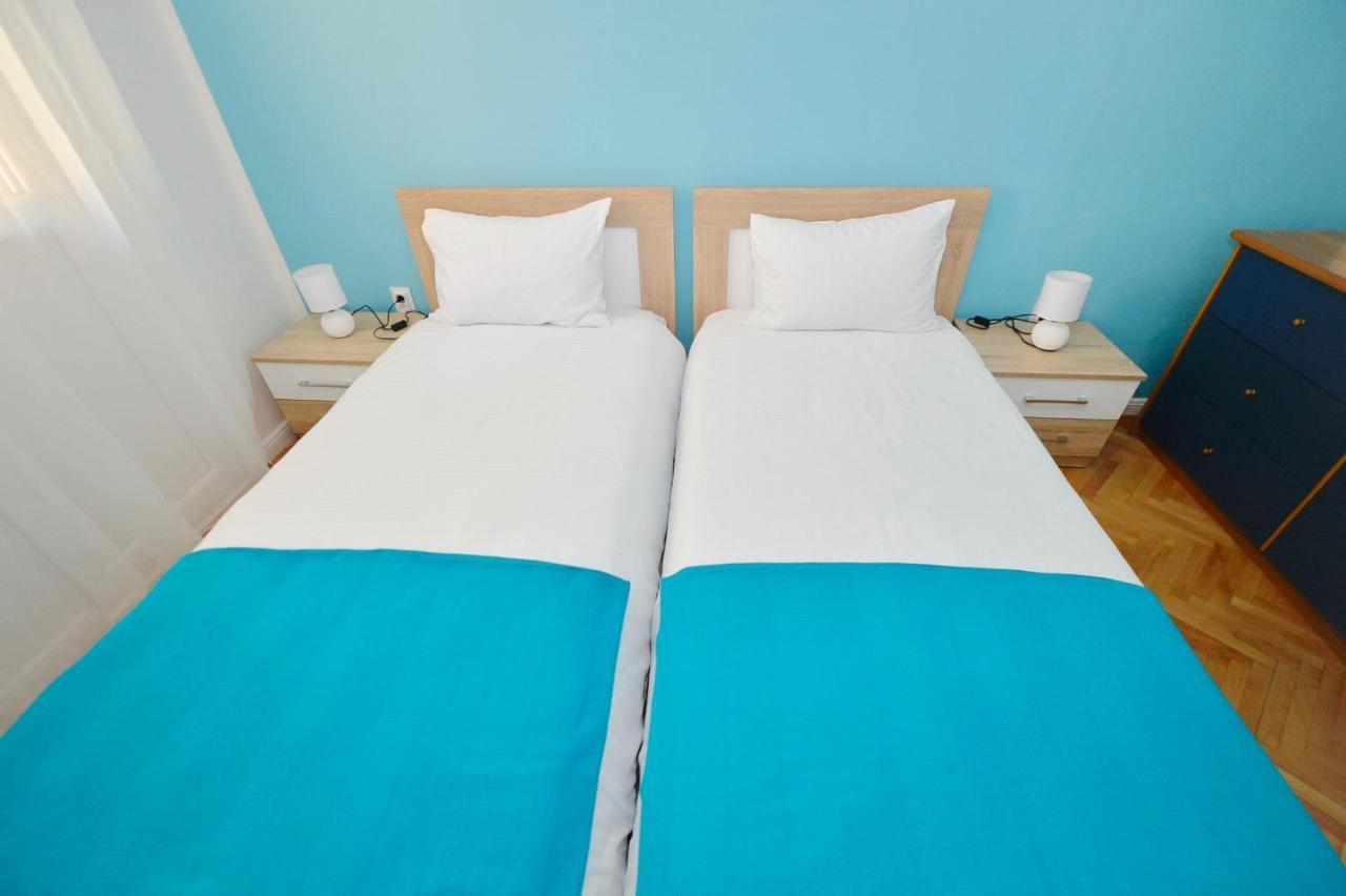 Unico Apartman Kotor Buitenkant foto