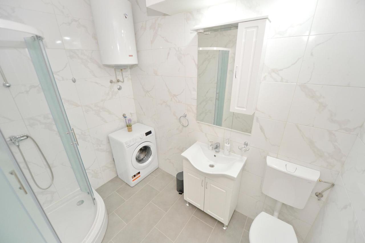 Unico Apartman Kotor Buitenkant foto