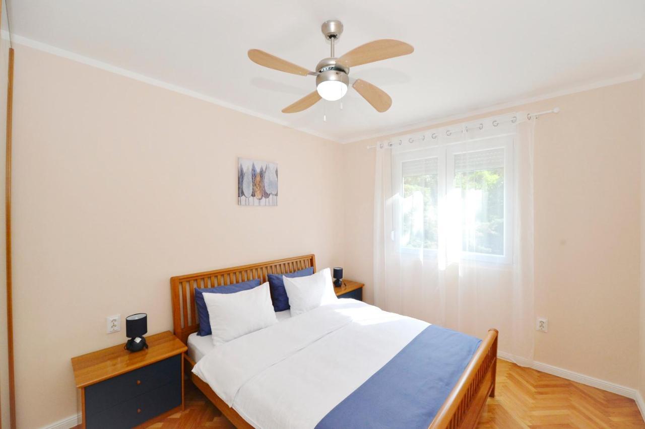 Unico Apartman Kotor Buitenkant foto