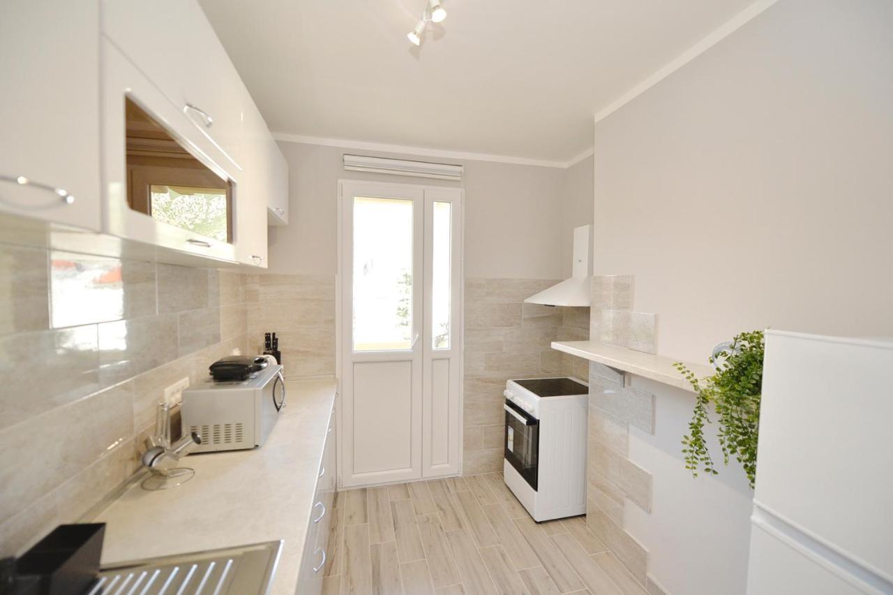 Unico Apartman Kotor Buitenkant foto